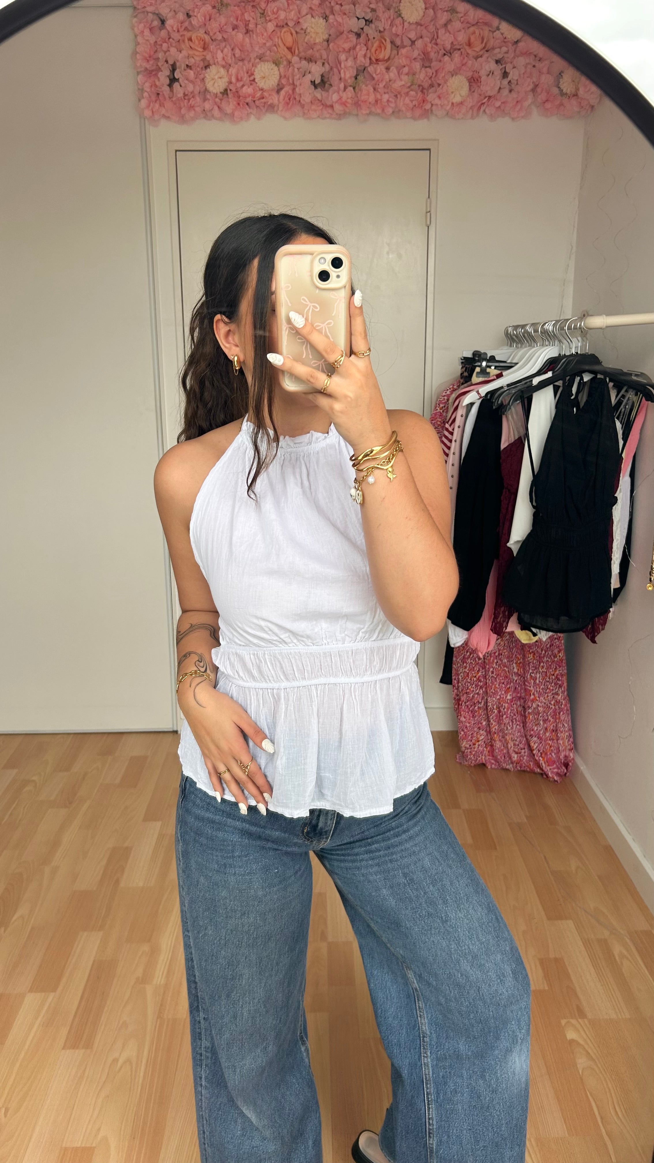 Top dos nu Carla Blanc