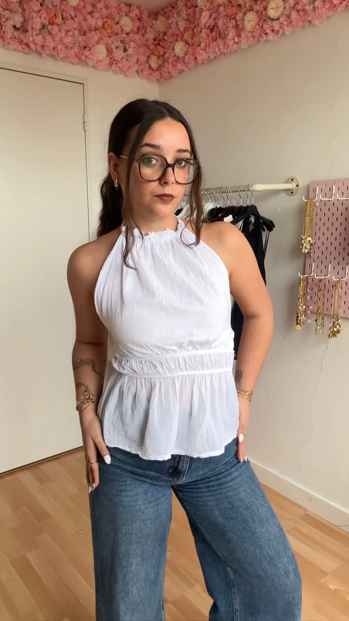 Top dos nu Carla Blanc